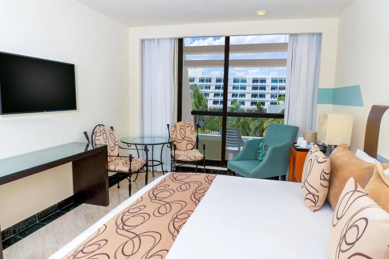 Oh! Cancun On The Beach By Oasis Messico