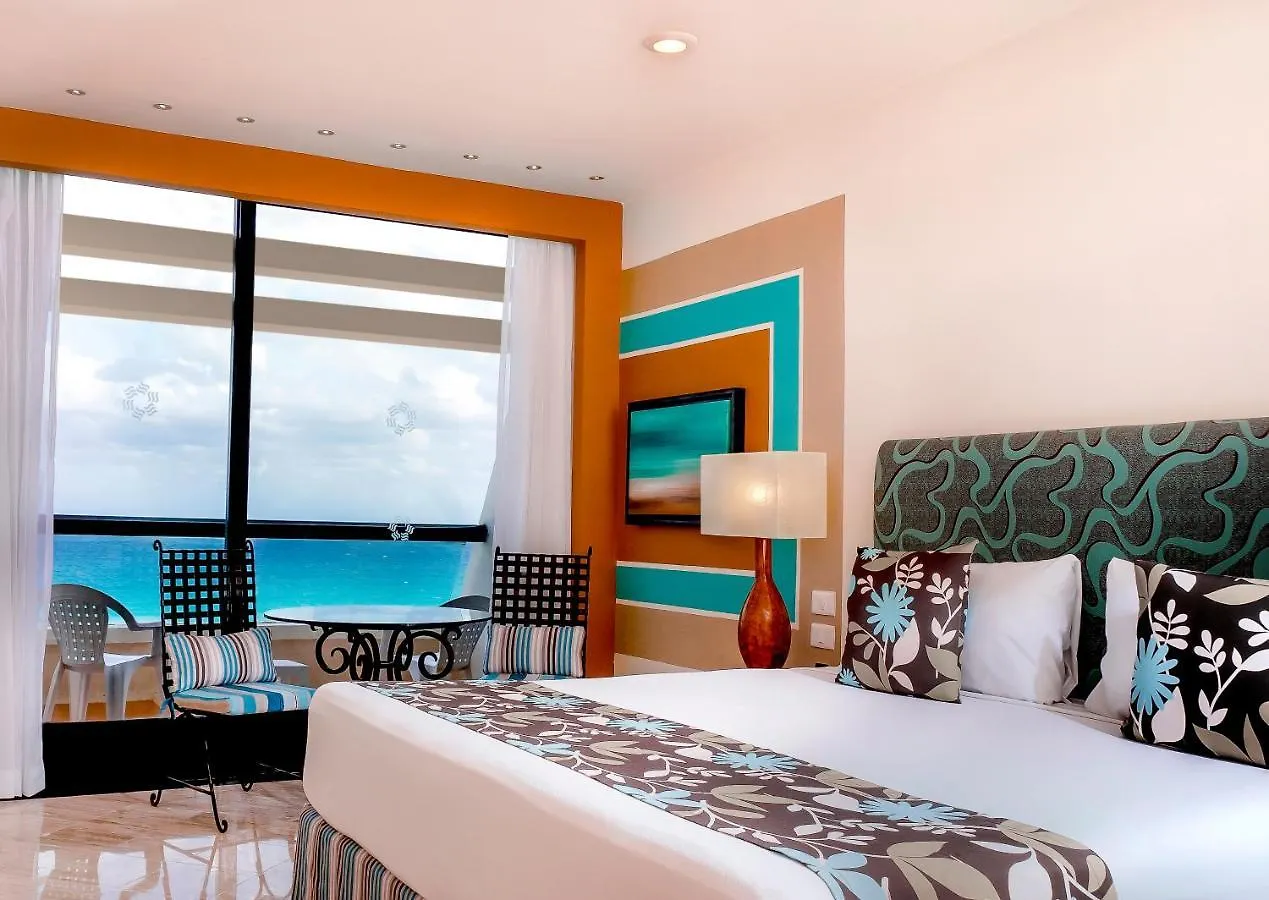 Hotel Oh! Cancun On The Beach By Oasis